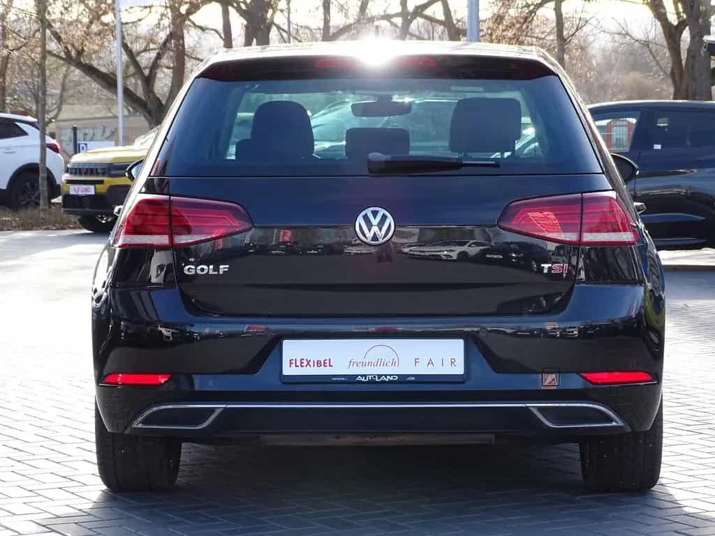 Volkswagen Golf VII 1.4 16V TSI Highline Sitzheizung Navi 06/2017-photo-3