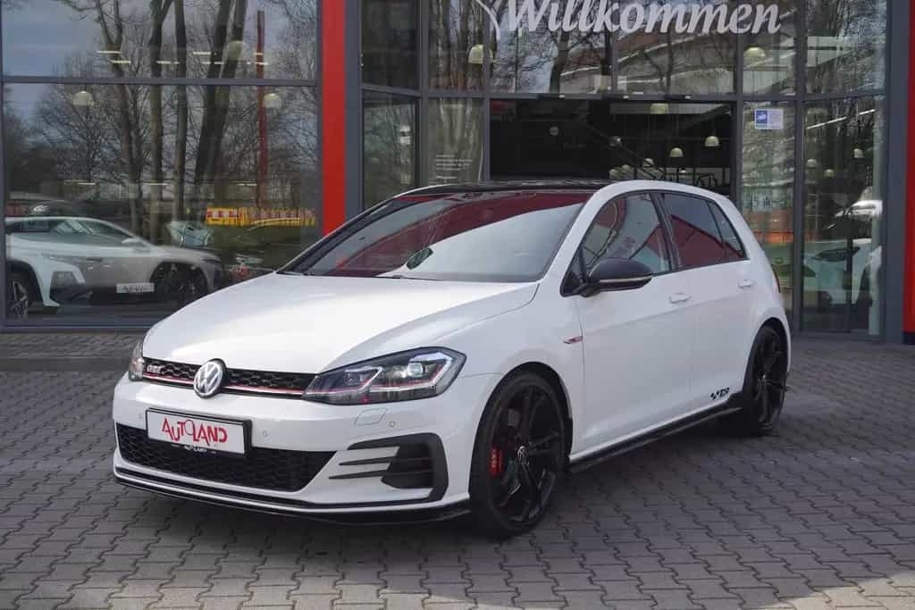 Volkswagen Golf VII 2.0 16V TSI GTI TCR LED PDC 08/2019-photo-1