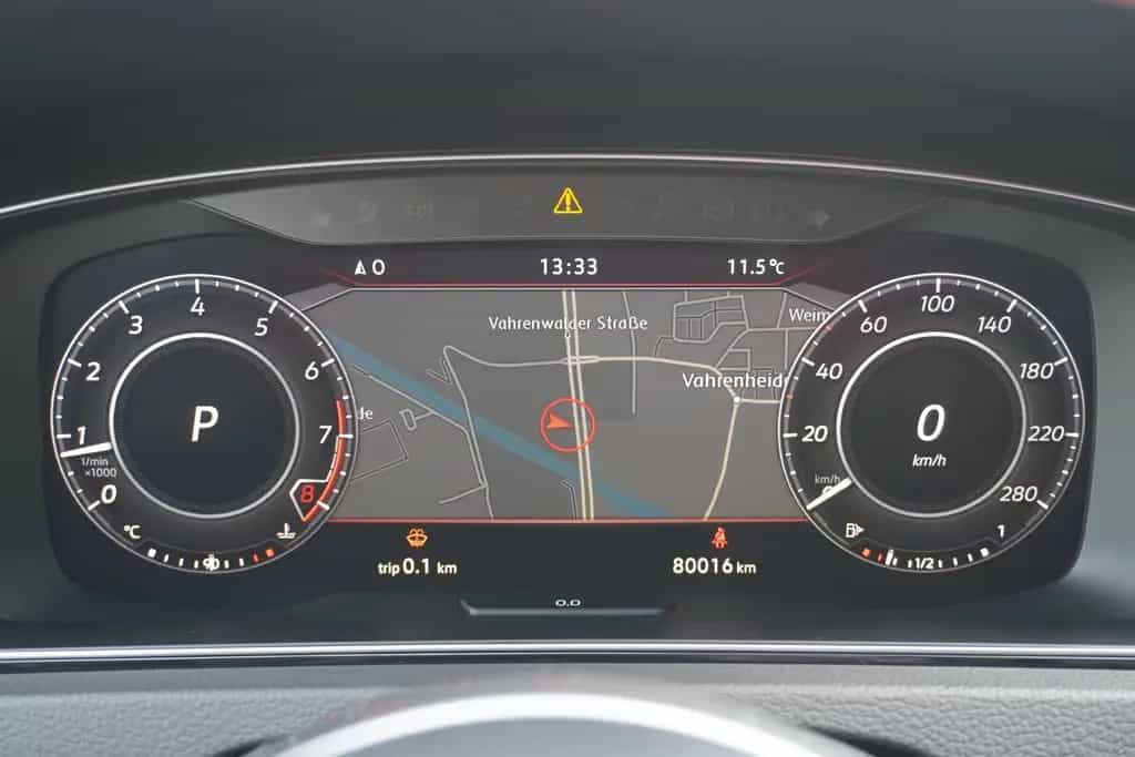 Volkswagen Golf VII 2.0 16V TSI GTI TCR LED PDC 08/2019-photo-18