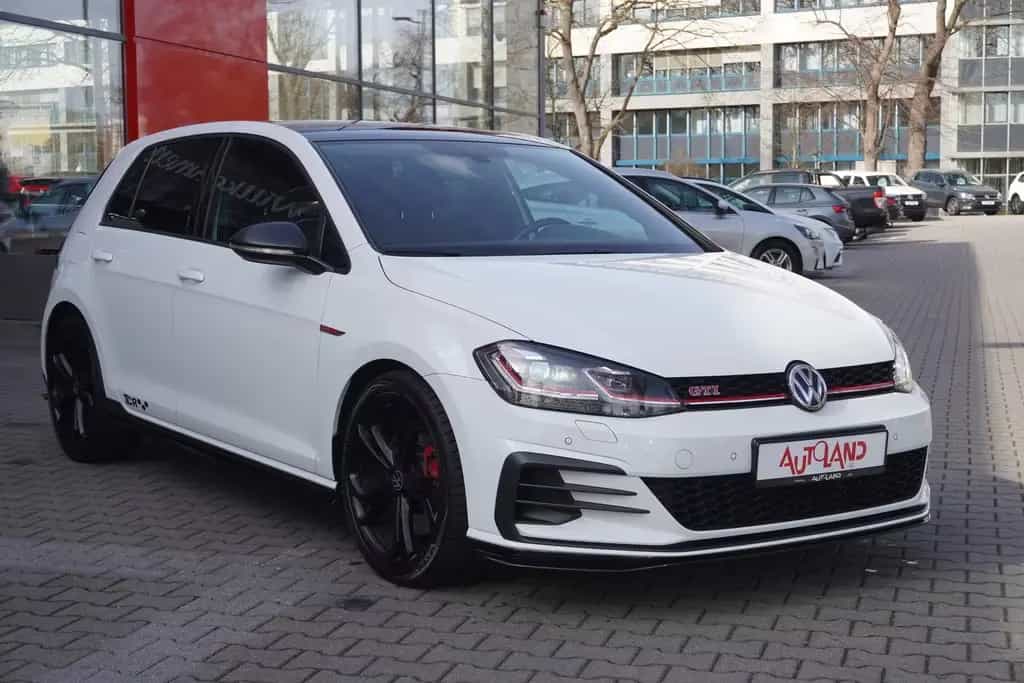 Volkswagen Golf VII 2.0 16V TSI GTI TCR LED PDC 08/2019-photo-3