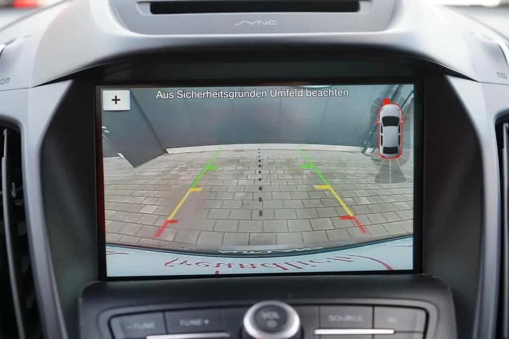 Ford Kuga 2.0 EcoBoost Vignale AWD Panorama Kamera 04/2018-photo-16