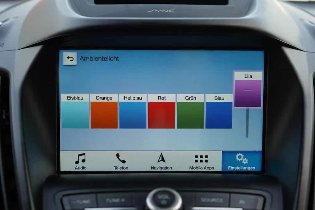 Ford Kuga 2.0 EcoBoost Vignale AWD Panorama Kamera 04/2018-photo-18