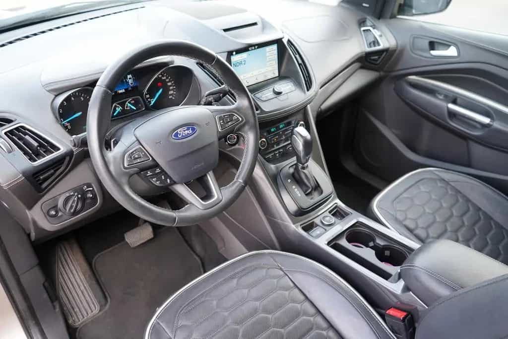 Ford Kuga 2.0 EcoBoost Vignale AWD Panorama Kamera 04/2018-photo-8