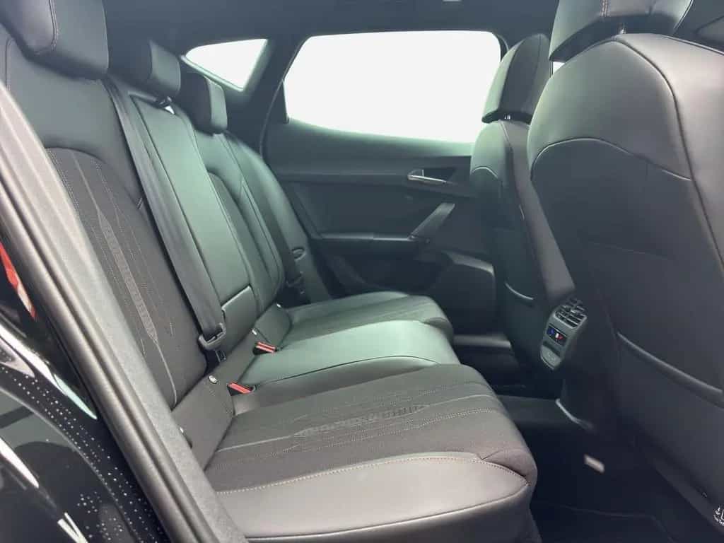 Cupra Formentor 1.5 TSI DSG* Navi*AHK*Pano*Voll-LED*El 10/2023-photo-16