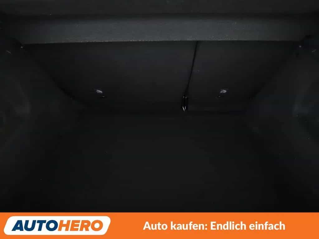Citroën C3 1.2 PureTech Elle*NAVI*TEMPO*CAM* 05/2023-photo-17