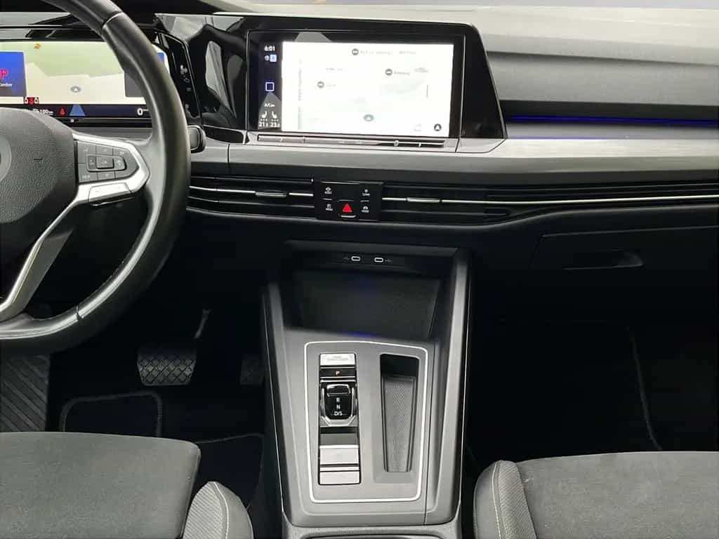 Volkswagen Golf 1,5 eTSI AUTOM PANORA ACC SCHECKHE GARANTIE 03/2020-photo-13