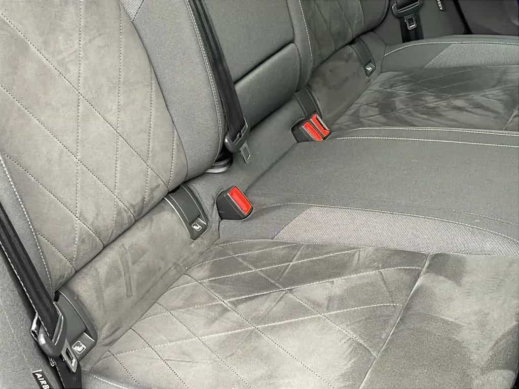 Volkswagen Golf 1,5 eTSI AUTOM PANORA ACC SCHECKHE GARANTIE 03/2020-photo-48