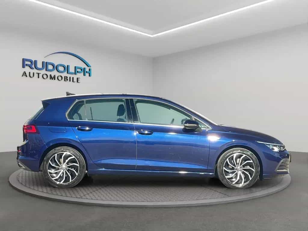 Volkswagen Golf 1,5 eTSI AUTOM PANORA ACC SCHECKHE GARANTIE 03/2020-photo-7