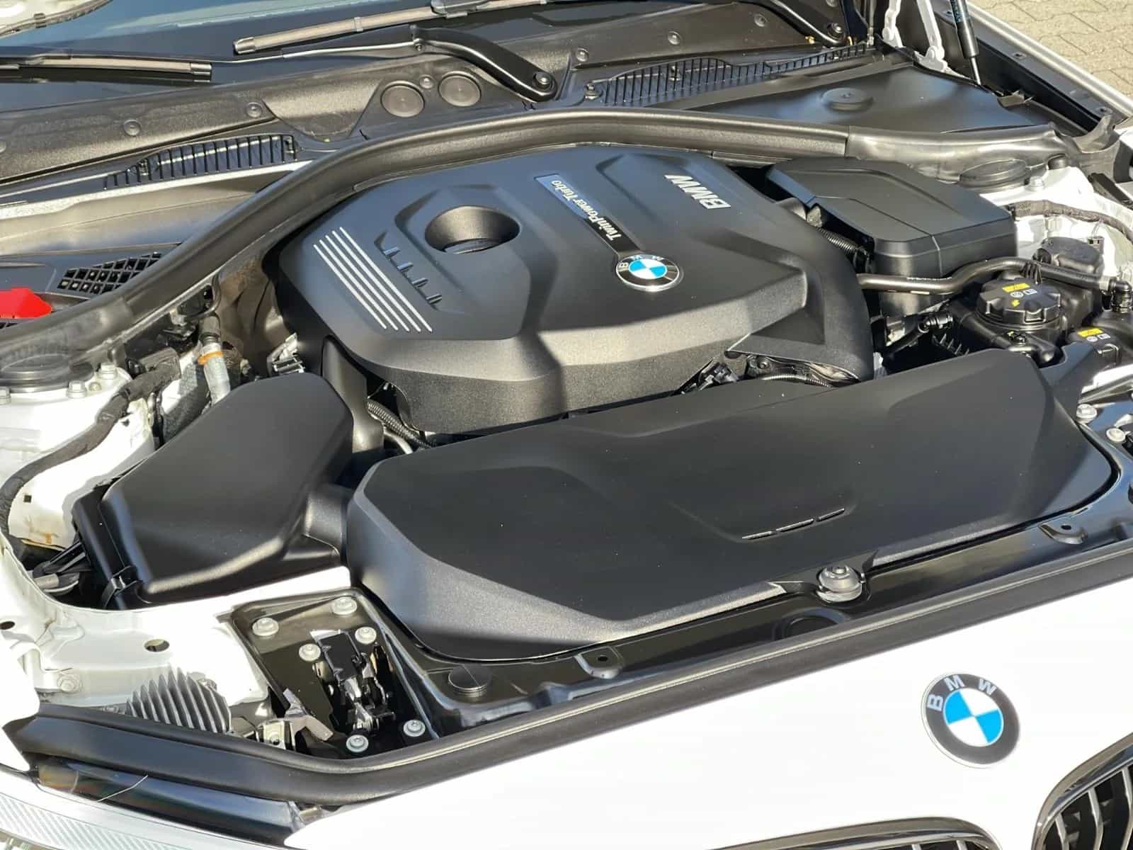 BMW 2 Series 03/2021-photo-25