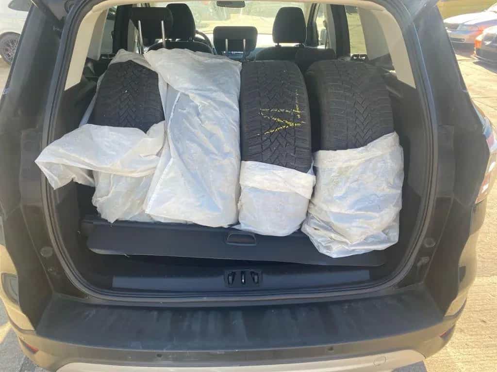 Ford Kuga 1.5 EcoBoost 2x4 Aut. Cool & Connect 11/2019-photo-6