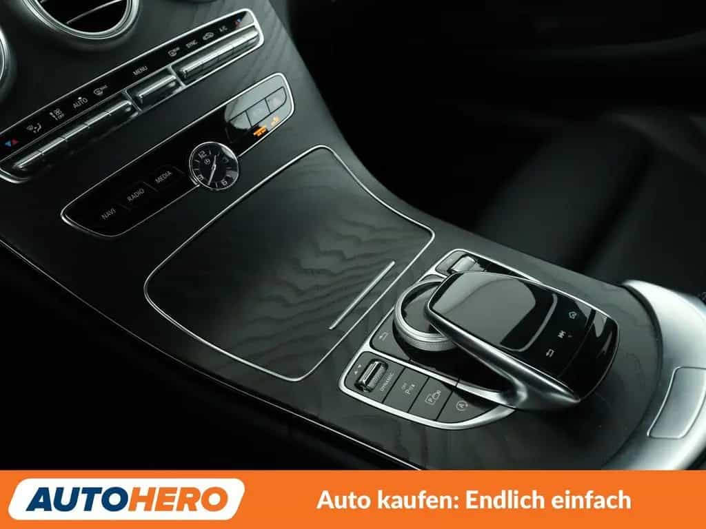 Mercedes-Benz C-Class 180 T AMG Line Aut.*LED*NAVI*TEMPO*PDC*SHZ* 09/2020-photo-15