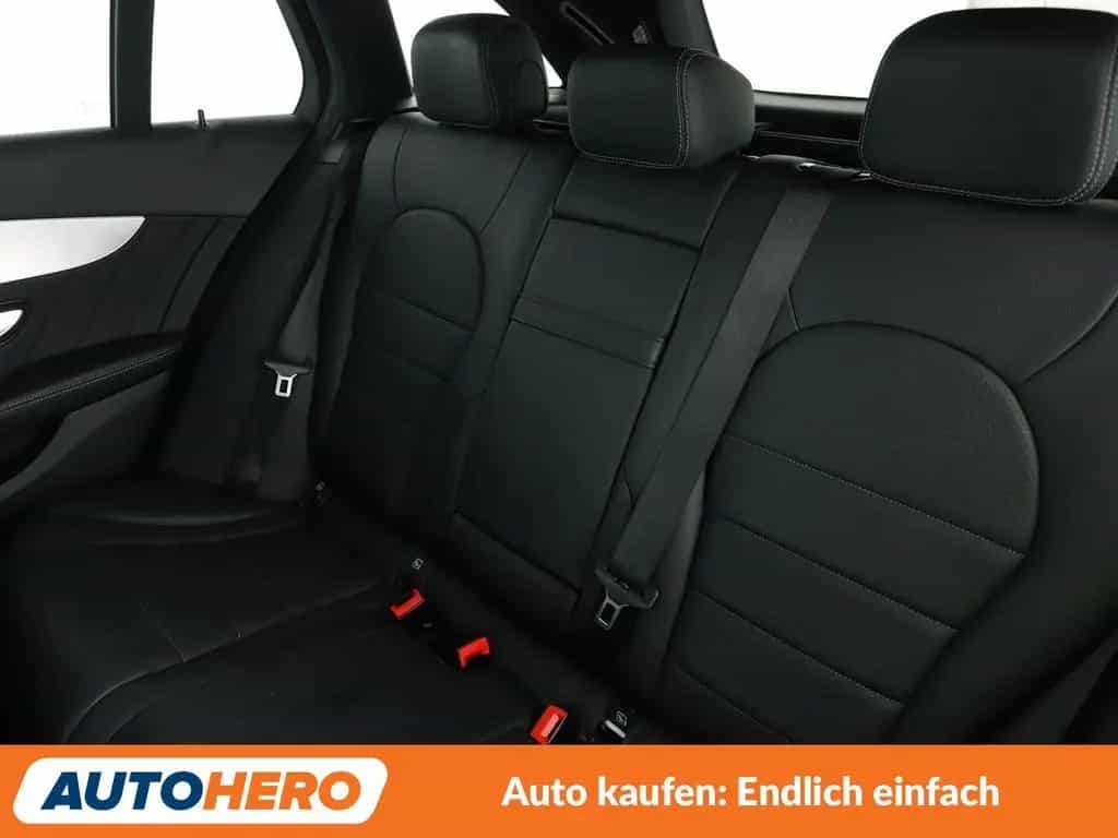 Mercedes-Benz C-Class 180 T AMG Line Aut.*LED*NAVI*TEMPO*PDC*SHZ* 09/2020-photo-8