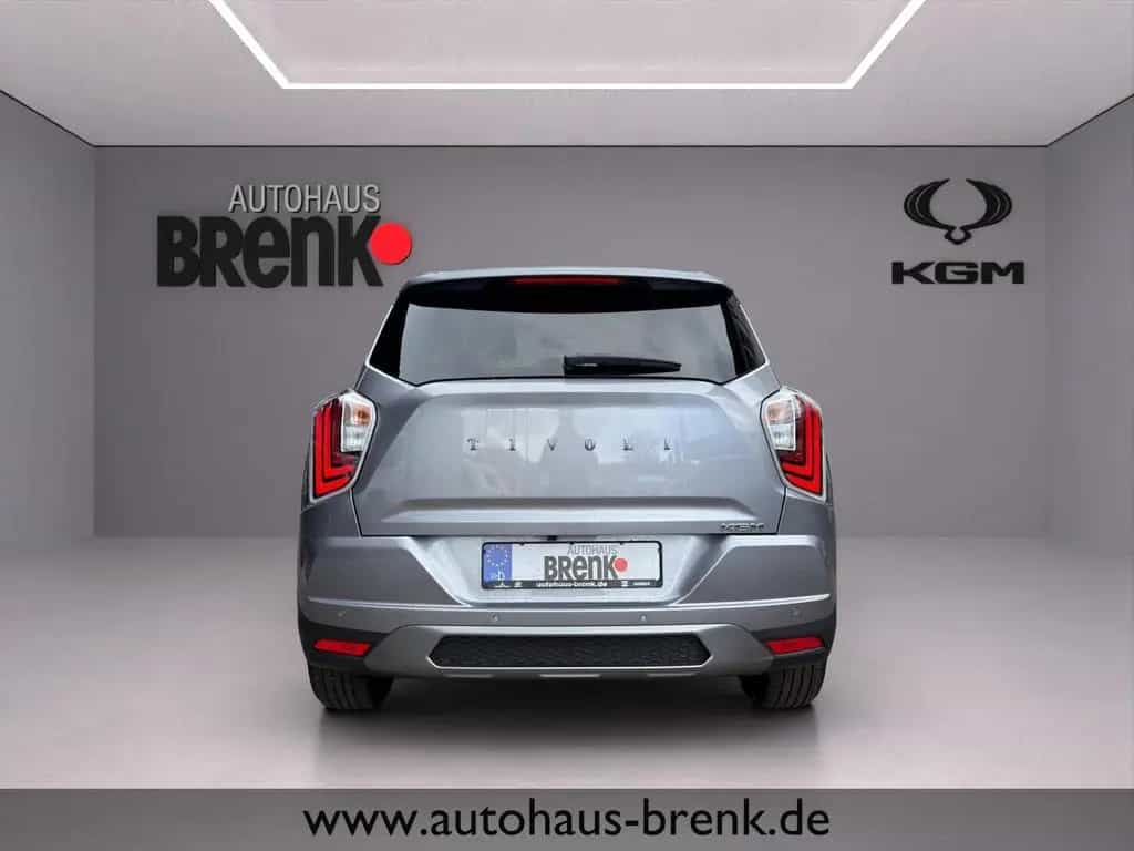 KGM Tivoli Nomad+ 1.5 2WD *LED/SHZ/RFK/App/PDC* null-photo-3