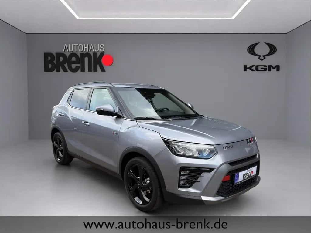 KGM Tivoli Nomad+ 1.5 2WD *LED/SHZ/RFK/App/PDC* null-photo-6