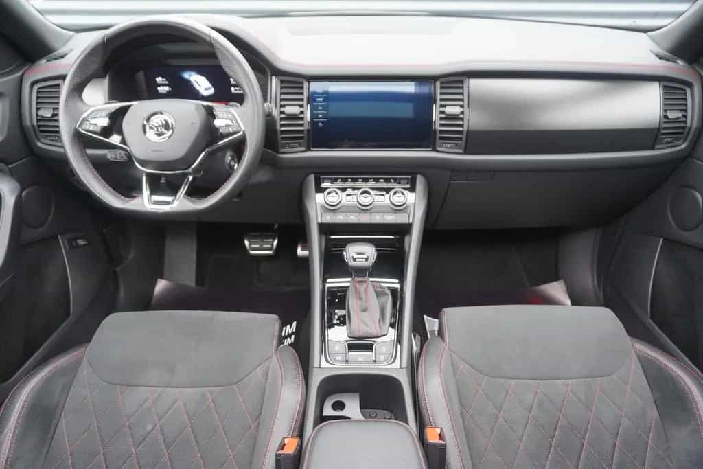 Skoda Kodiaq RS ALLRAD|PANORAMA|MATRIX|KAMERA|ACC|AHK 08/2024-photo-15