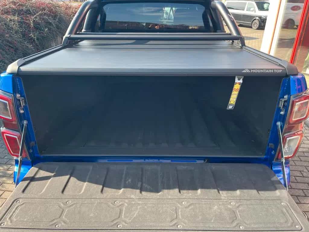 Isuzu D-Max double Cab 4WD V-CROSS 03/2025-photo-8