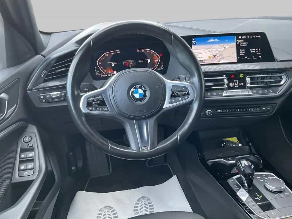 BMW 1 Series 118 i Sport Line Digi-CP LED Klima SHZ PDC Conne 01/2022-photo-3