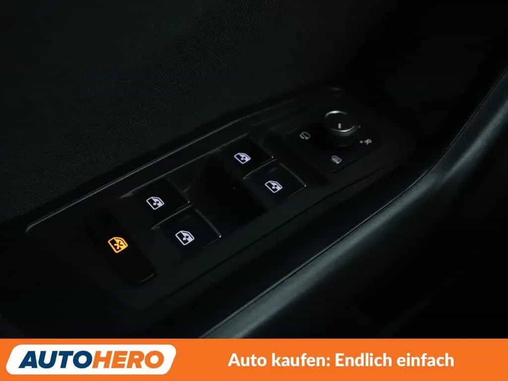 Volkswagen T-Roc 2.0 TSI Sport 4Motion Aut.*NAVI*LED*ACC* 08/2020-photo-23