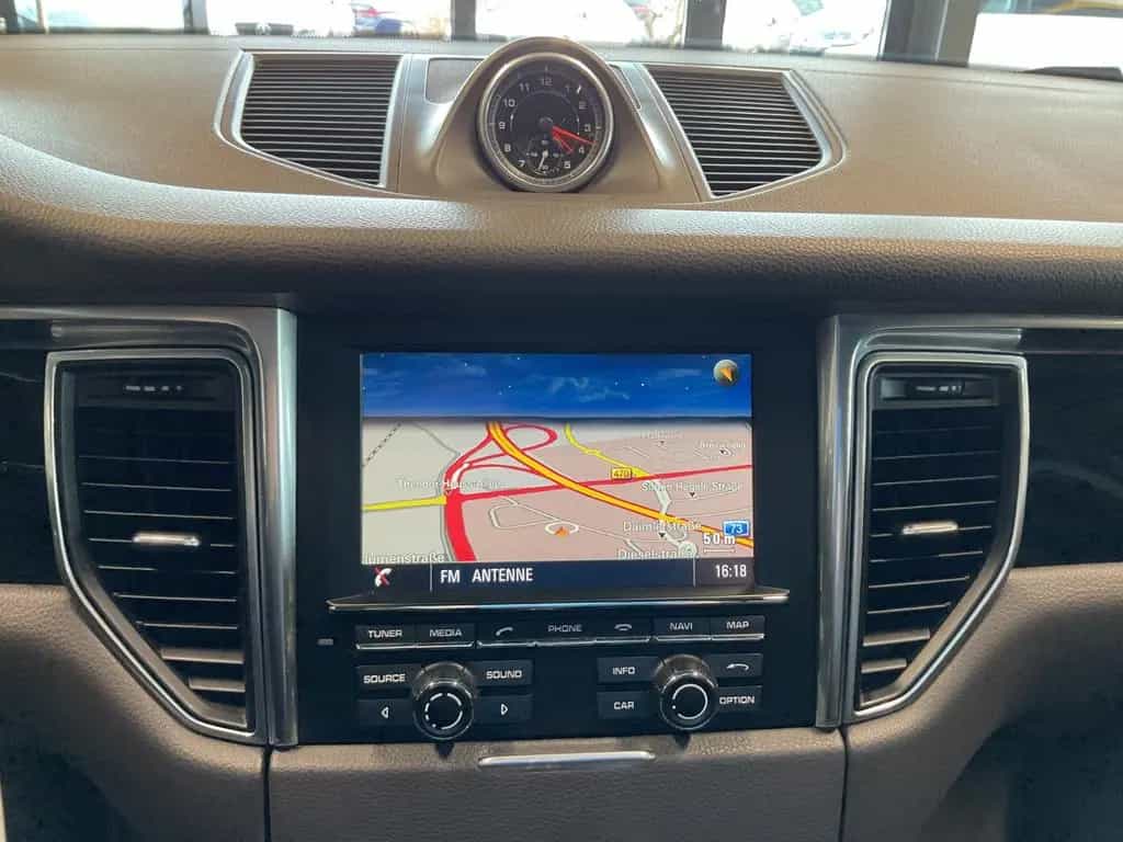 Porsche Macan S Kamera Keyless Leder Navi Pano Xenon 21" 07/2017-photo-16