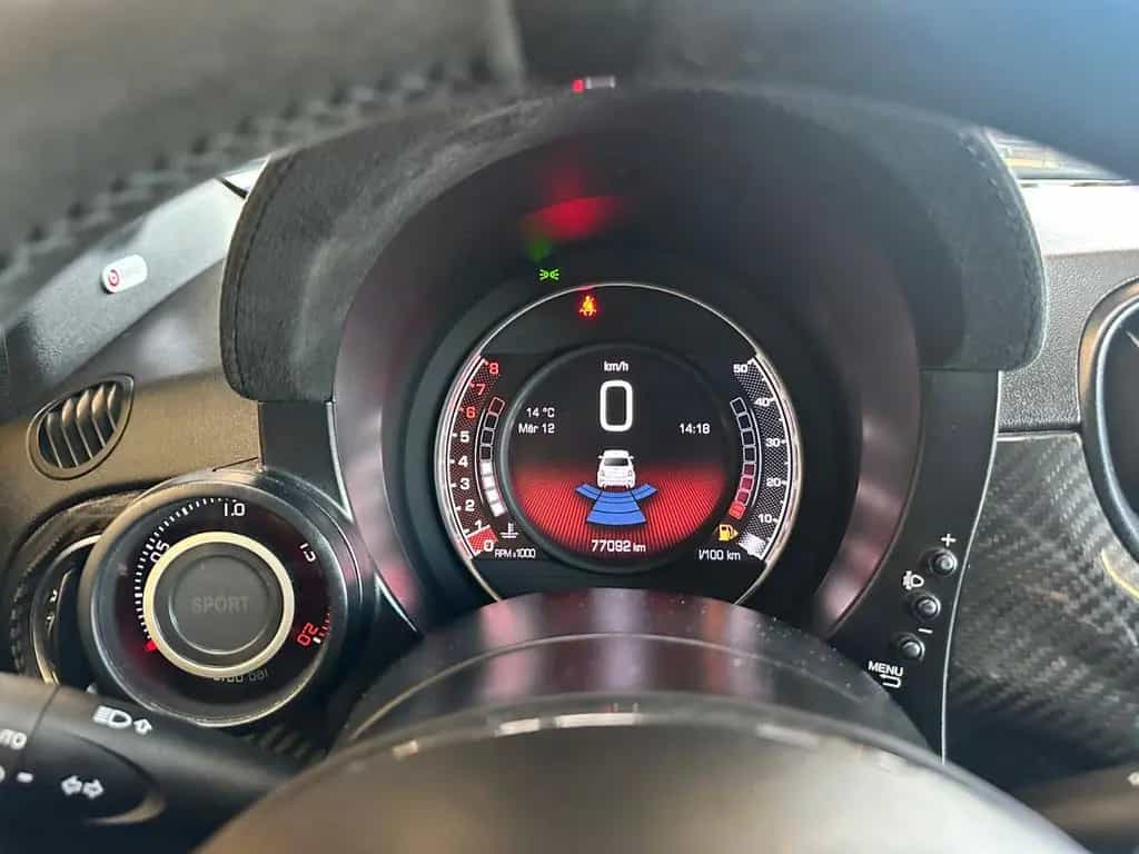 Abarth 595 Competizione *XENON*SPORTSITZE*CARPLAY*DAB* 02/2020-photo-16