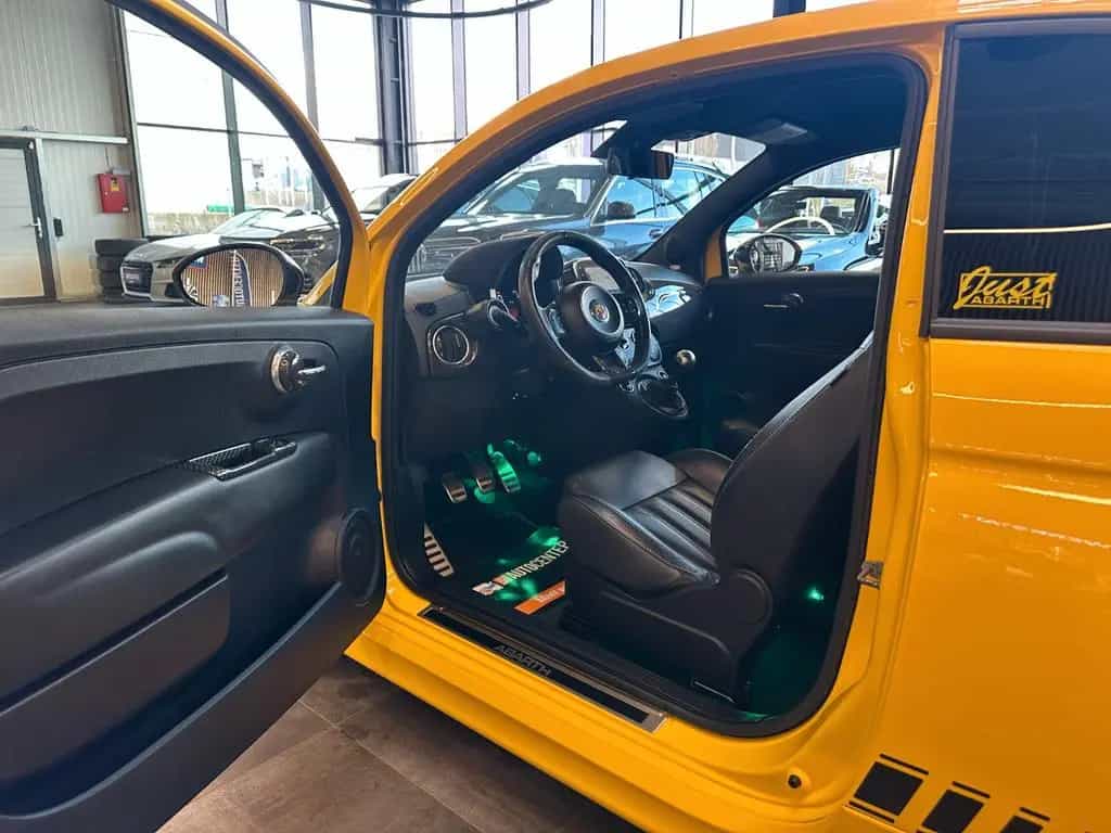Abarth 595 Competizione *XENON*SPORTSITZE*CARPLAY*DAB* 02/2020-photo-44