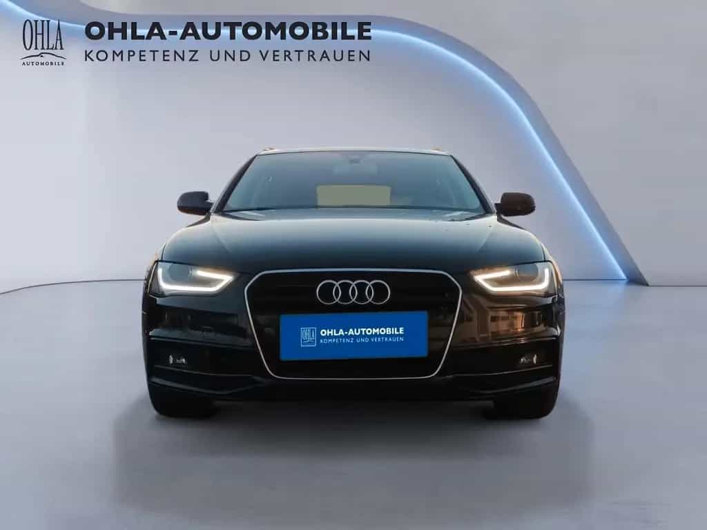 Audi A4 Avant Attraction 1.8 TFSI Avant*ACC*AHK*LE... 03/2015-photo-1