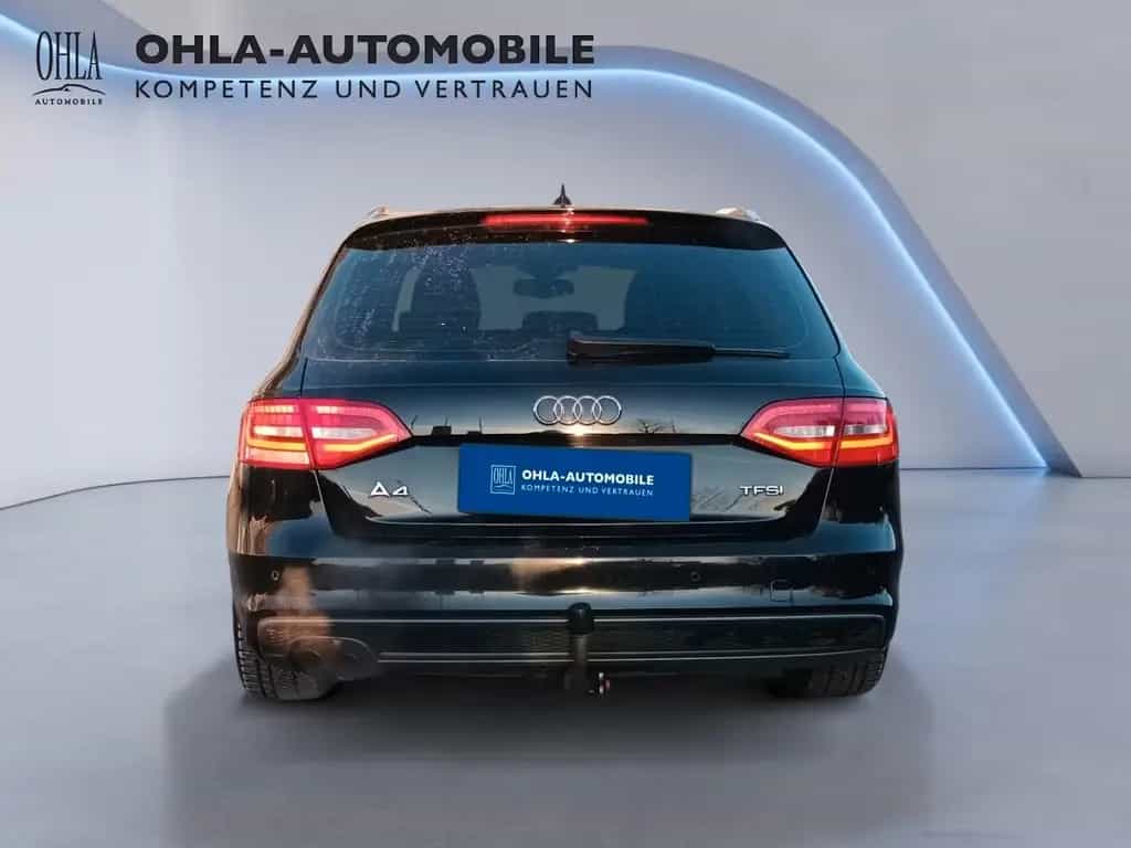 Audi A4 Avant Attraction 1.8 TFSI Avant*ACC*AHK*LE... 03/2015-photo-5