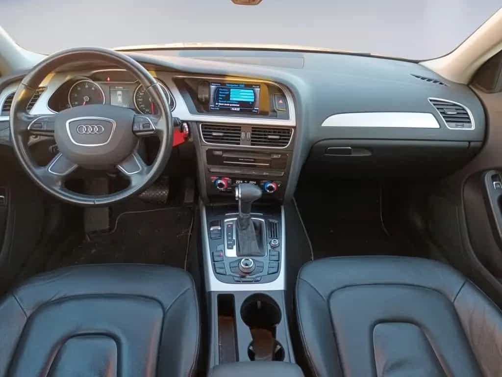Audi A4 Avant Attraction 1.8 TFSI Avant*ACC*AHK*LE... 03/2015-photo-9
