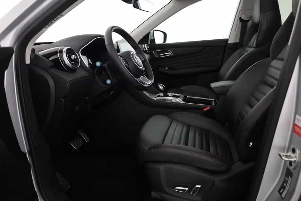 MG HS 1.5 T-GDI Luxury Aut. LED ACC Navi 360° Pano 02/2024-photo-19