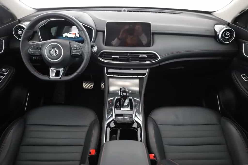 MG HS 1.5 T-GDI Luxury Aut. LED ACC Navi 360° Pano 02/2024-photo-8