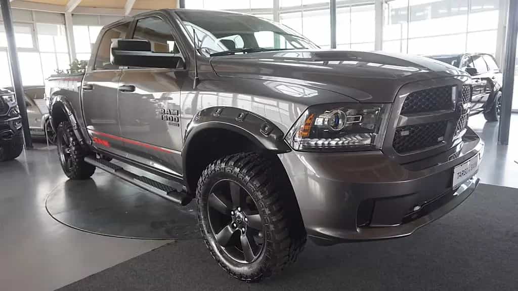 Dodge RAM 1500 HEMI 5.7L CREW CAB SPORT *HOCH & BREIT 07/2020-photo-1
