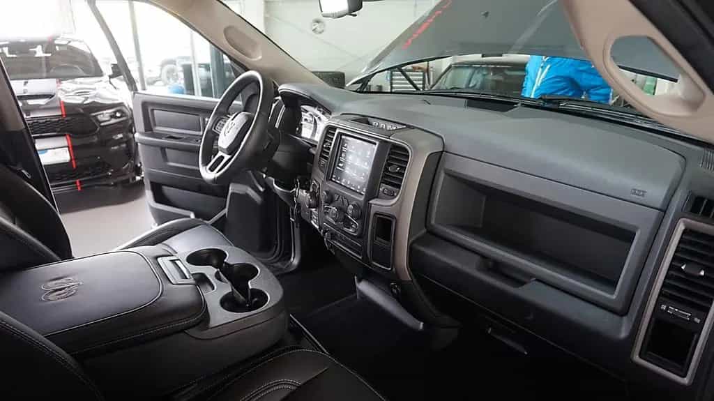 Dodge RAM 1500 HEMI 5.7L CREW CAB SPORT *HOCH & BREIT 07/2020-photo-10