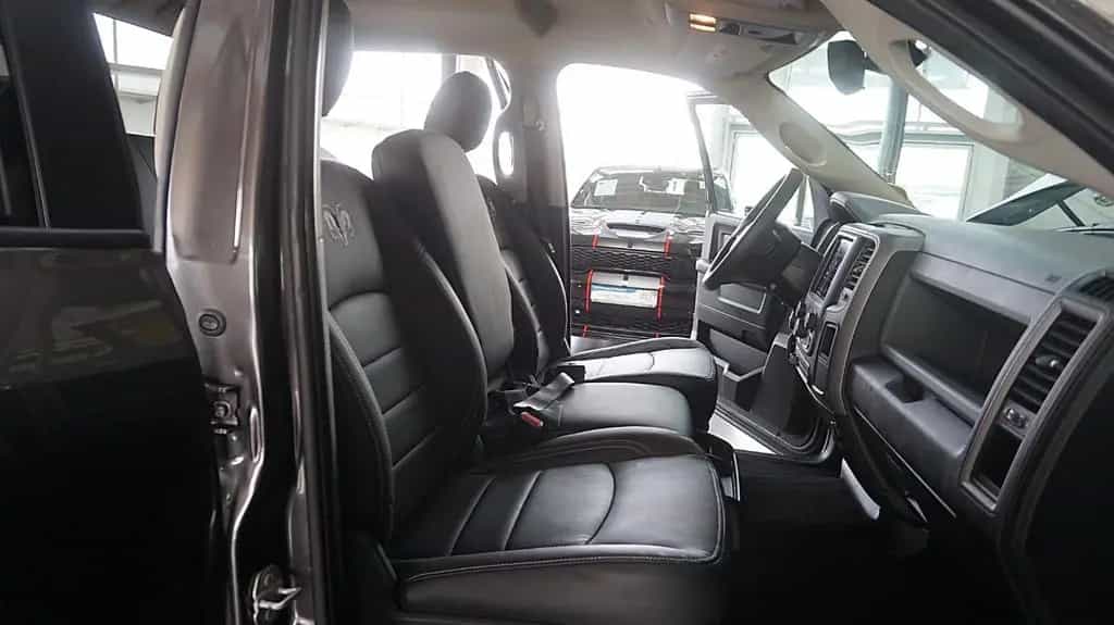 Dodge RAM 1500 HEMI 5.7L CREW CAB SPORT *HOCH & BREIT 07/2020-photo-11