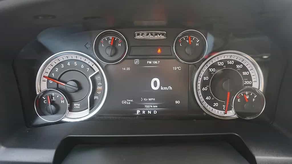 Dodge RAM 1500 HEMI 5.7L CREW CAB SPORT *HOCH & BREIT 07/2020-photo-21