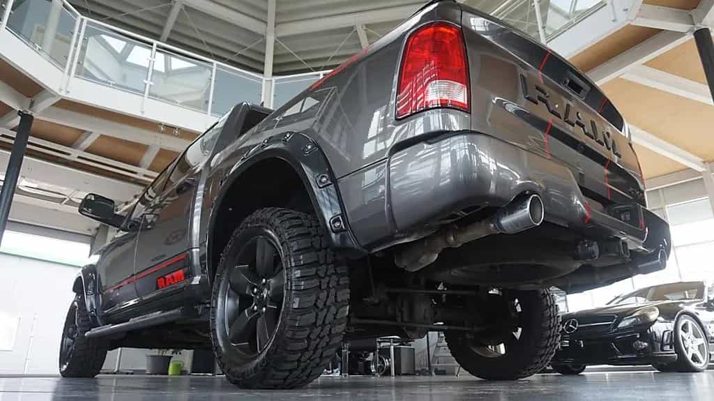 Dodge RAM 1500 HEMI 5.7L CREW CAB SPORT *HOCH & BREIT 07/2020-photo-31