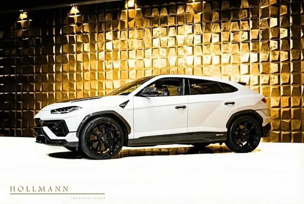 Lamborghini Urus PERFORMANTE +FULL CARBON + 3D B&O + 02/2024-photo-2