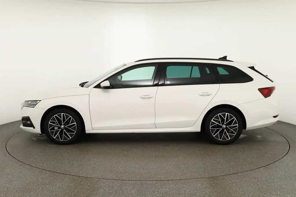 Skoda Octavia Combi 1.5 TSI Ambition LED Navi ACC PDC 01/2021-photo-1