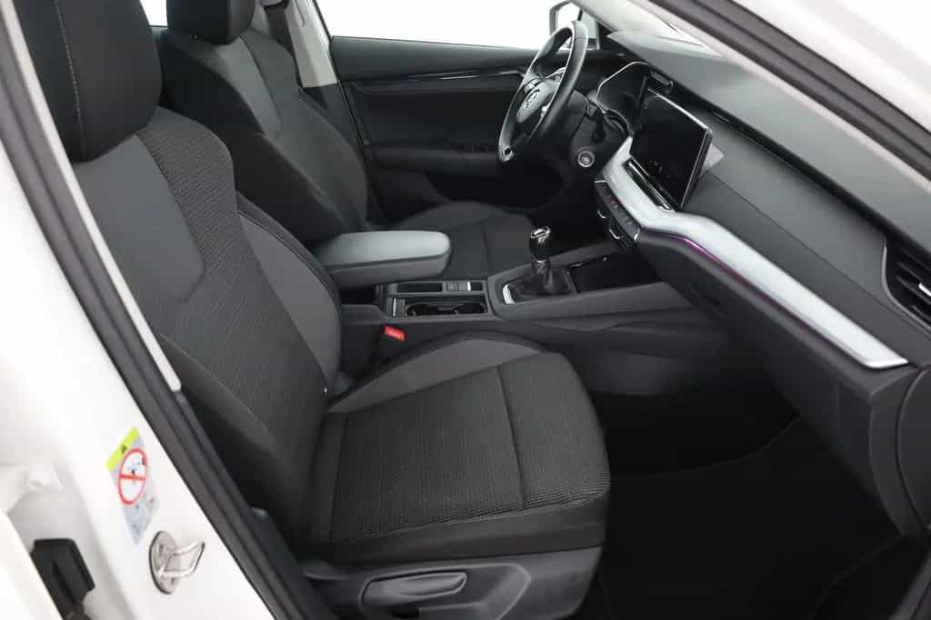 Skoda Octavia Combi 1.5 TSI Ambition LED Navi ACC PDC 01/2021-photo-22