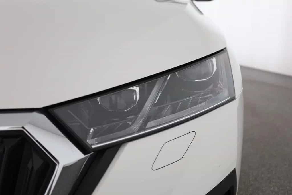 Skoda Octavia Combi 1.5 TSI Ambition LED Navi ACC PDC 01/2021-photo-26
