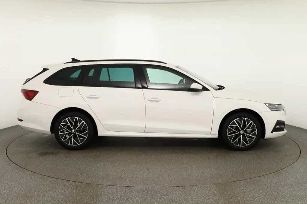 Skoda Octavia Combi 1.5 TSI Ambition LED Navi ACC PDC 01/2021-photo-5