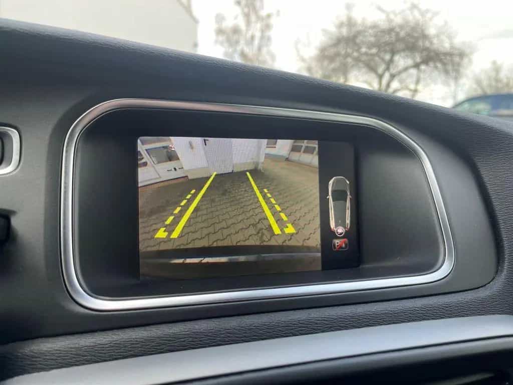 Volvo V40 T2 Geartronic Momentum 09/2019-photo-13