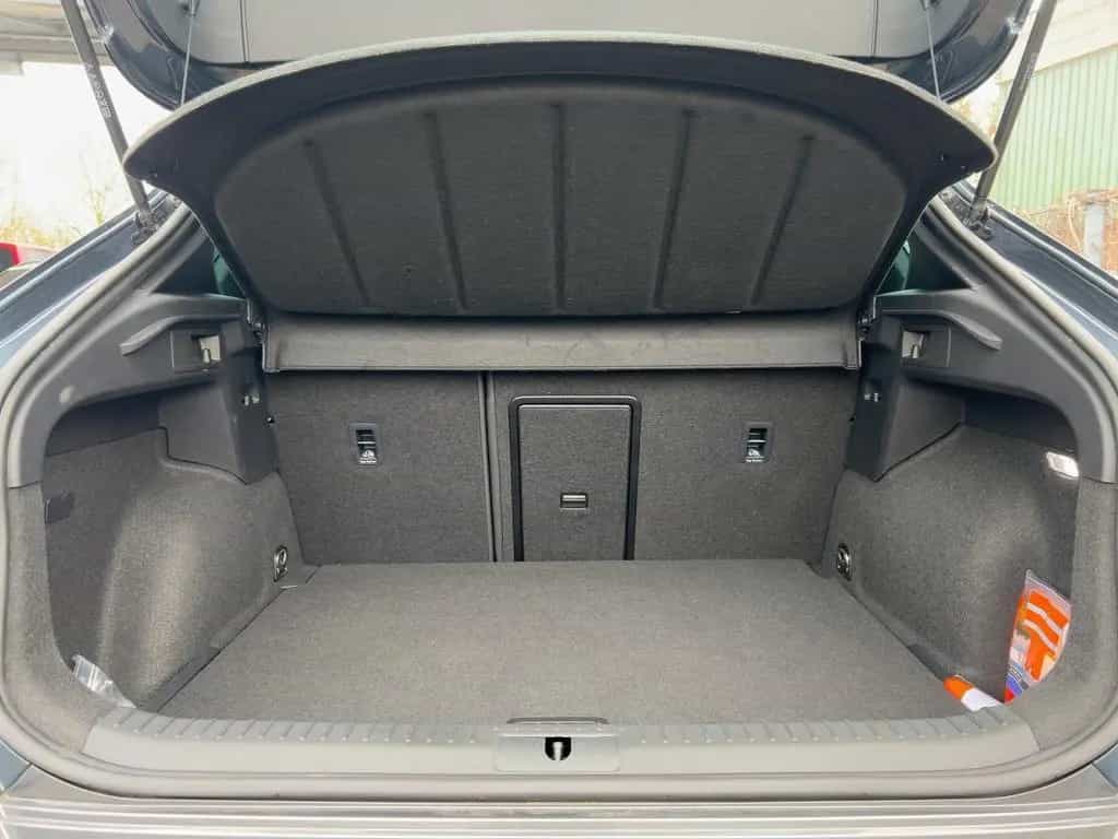Cupra Formentor VZ 2.0 TSI DSG AKRAPOVIC+ACC+LED+NAVI 02/2024-photo-6