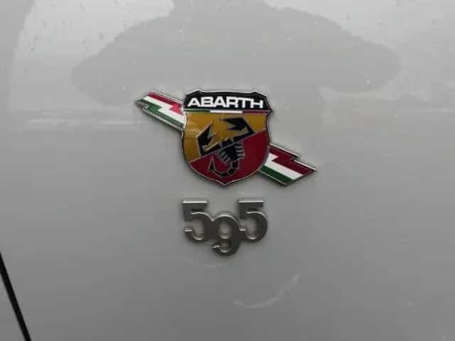Abarth 595 Turismo PANORAMADACH+VOll-LEDER+BI-XENON NAV 09/2021-photo-12