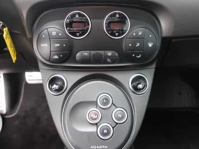 Abarth 595 Turismo PANORAMADACH+VOll-LEDER+BI-XENON NAV 09/2021-photo-7
