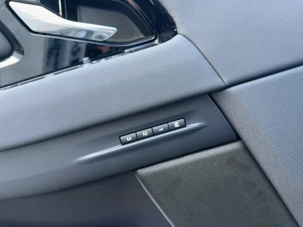 Land Rover Range Rover Rover Evoque D200 Dynamic SE 360-CAM ACC 01/2026-photo-18