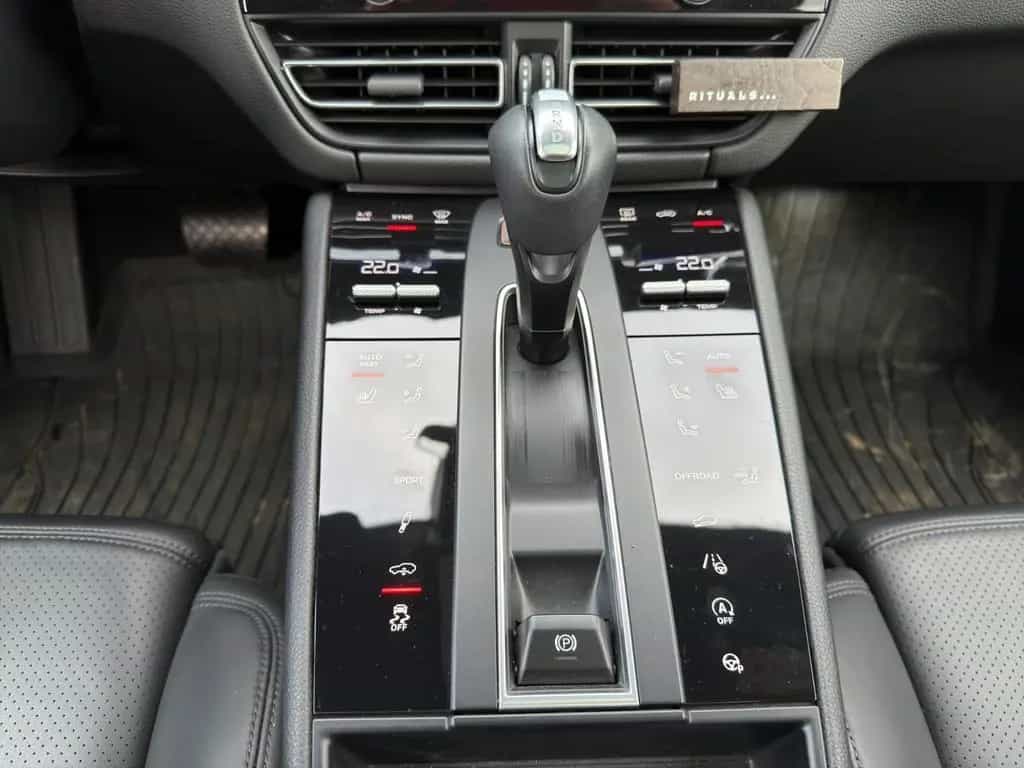 Porsche Macan S/21"GT/ACC/Pano/Luft/Approved 7/27 12/2021-photo-15
