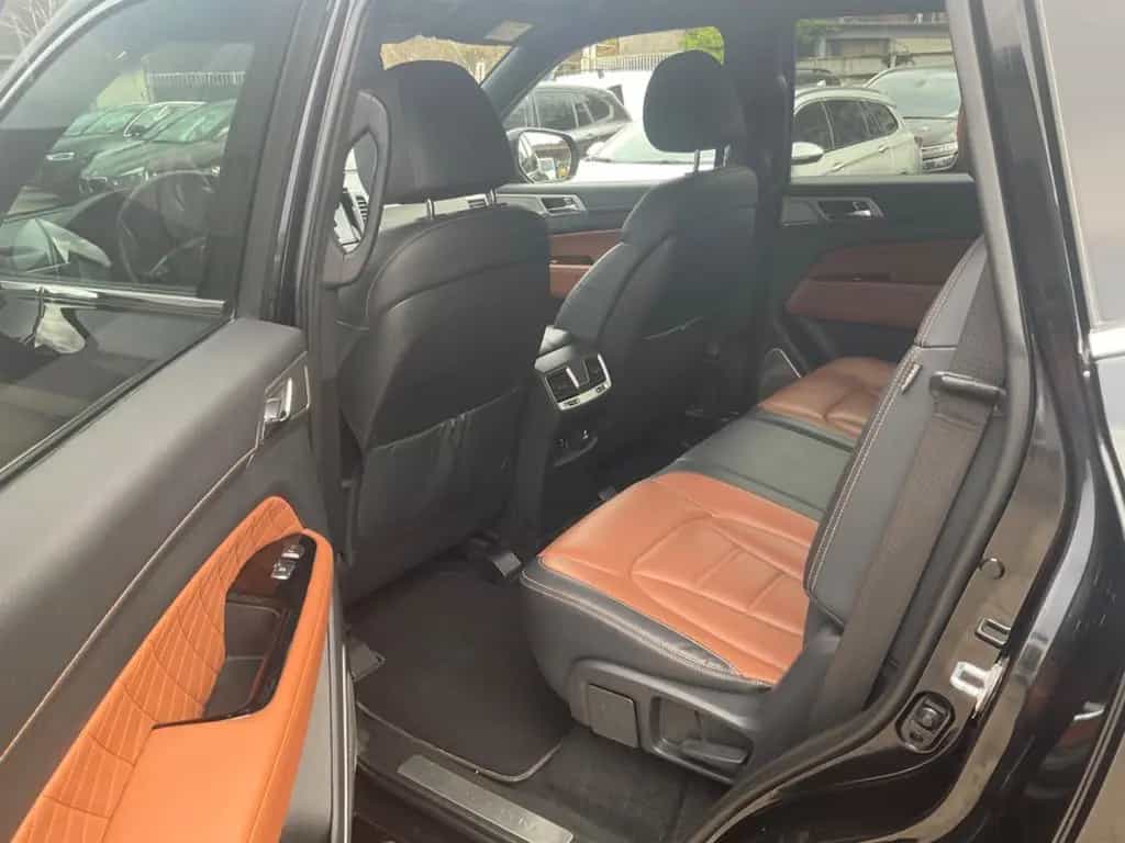 Ssangyong REXTON 2.2 Sapphire 4WD TÜV 02.2027 11/2017-photo-13