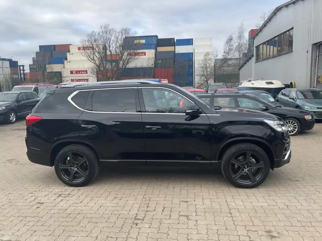 Ssangyong REXTON 2.2 Sapphire 4WD TÜV 02.2027 11/2017-photo-3
