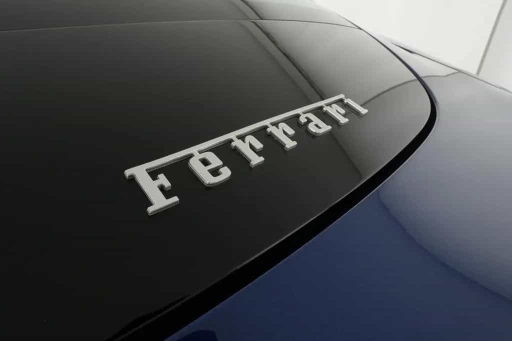 Ferrari Roma Scuderia Logo - Sitzbelüftung 08/2022-photo-21