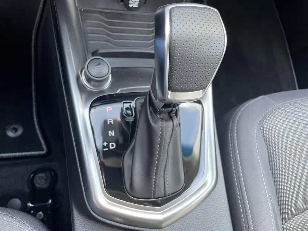 KGM Tivoli 1.5 T-GDi 2WD Automatik Bliss, *Navi, Kam 09/2025-photo-13